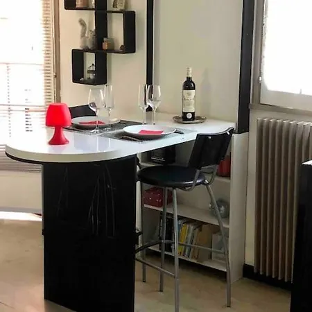 Studio Coquet Apartment